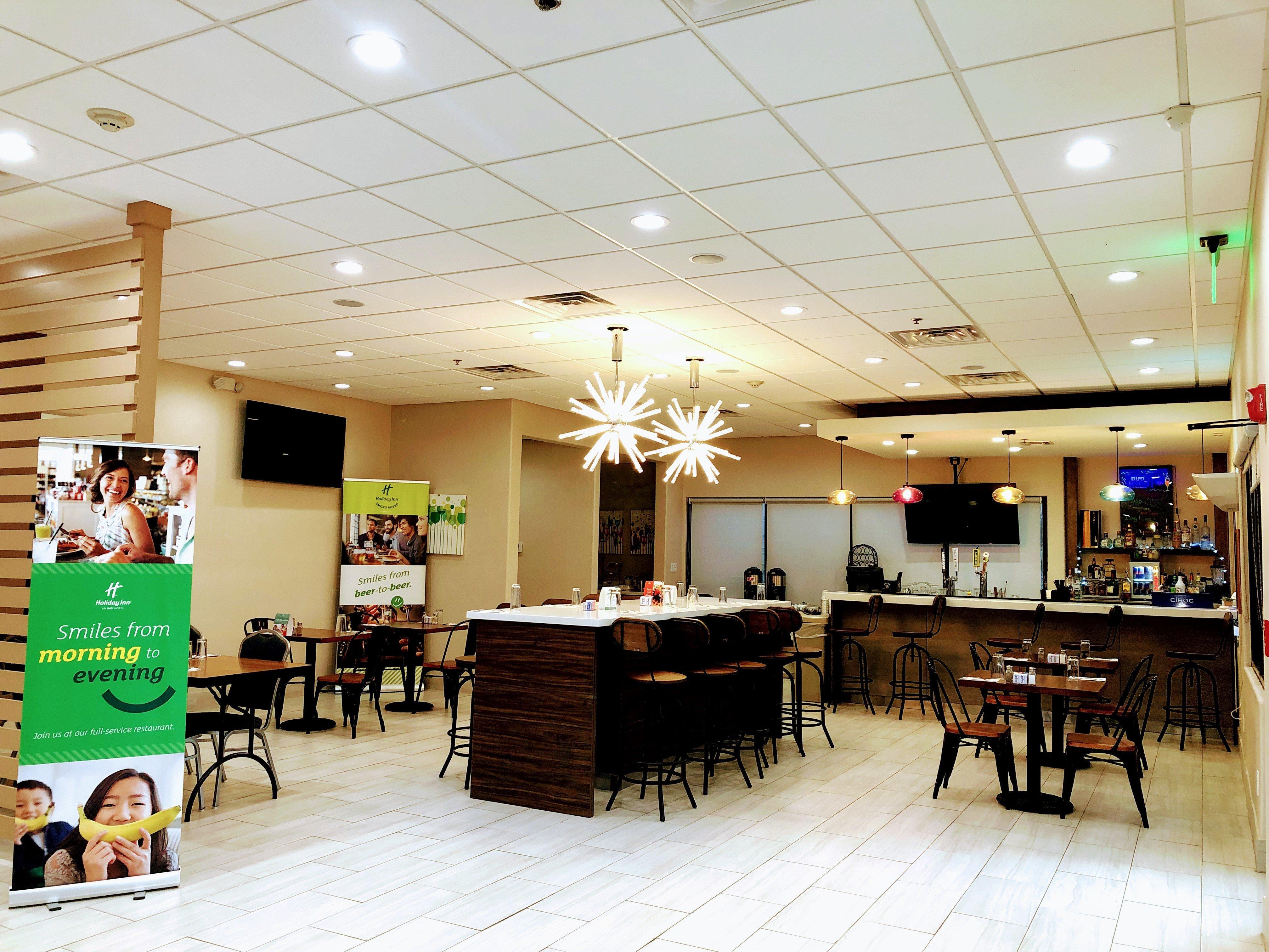 Holiday Inn - Brownsville By Ihg Екстериор снимка