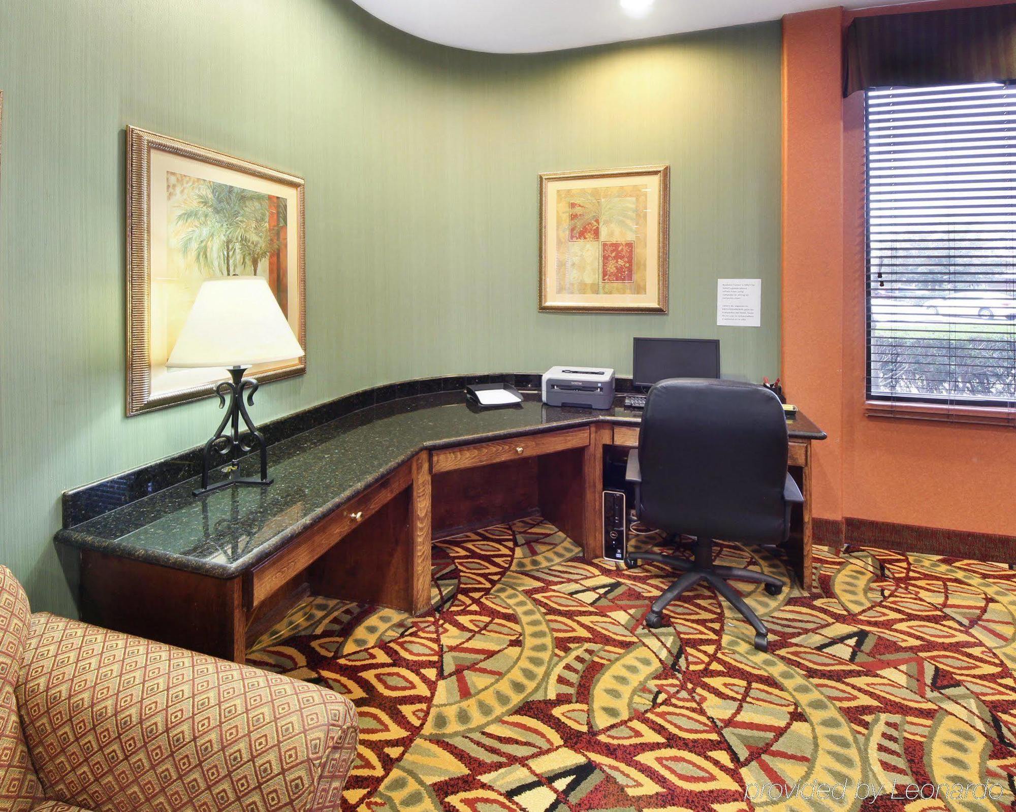 Holiday Inn - Brownsville By Ihg Екстериор снимка